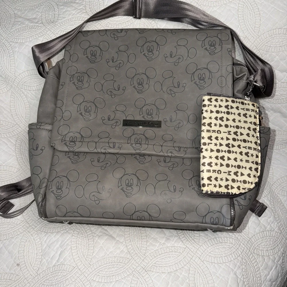 Petunia Pickle Bottom x Disney Love Mickey Disney Method Diaper‎ Bag Backpack